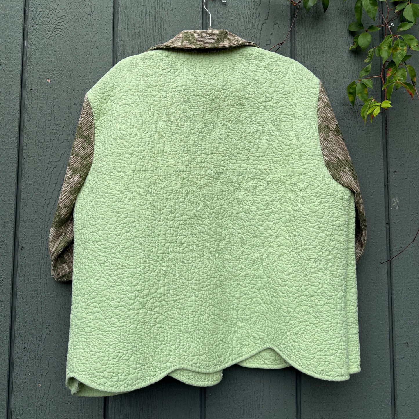 Greens Sun/Moon Collared Top