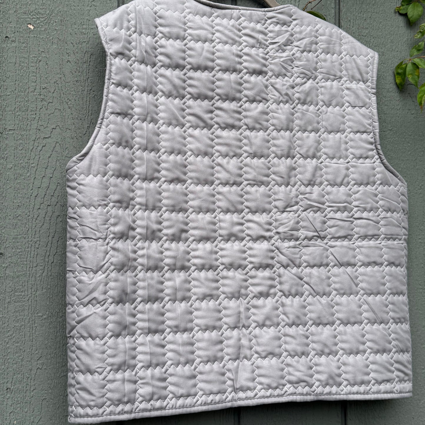 Diamond Face Vest
